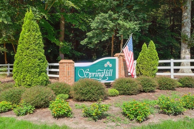 Building Photo - Welcome Home to the Springhill Community!