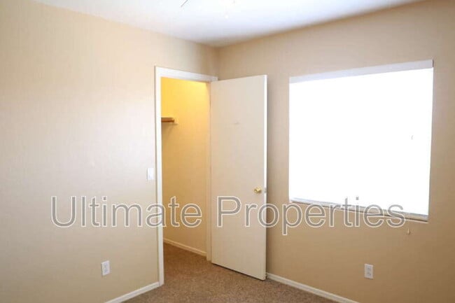 Building Photo - 12237 W Larkspur Rd