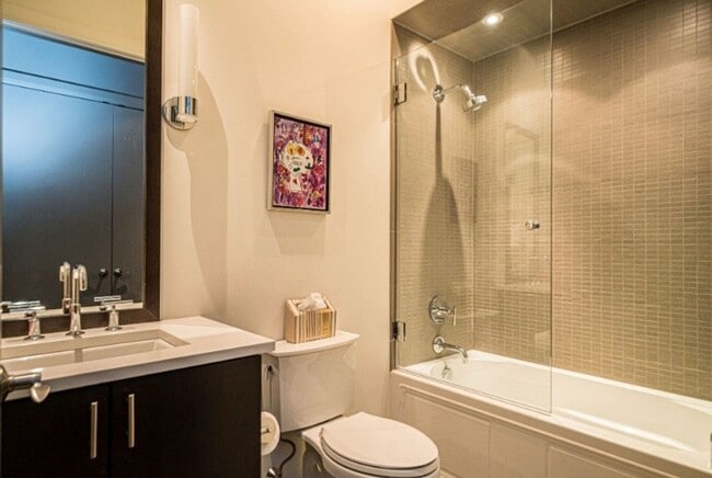 Building Photo - Luxury Penthouse Condo Downtown with Private Patio & Amazing Views Available Now!