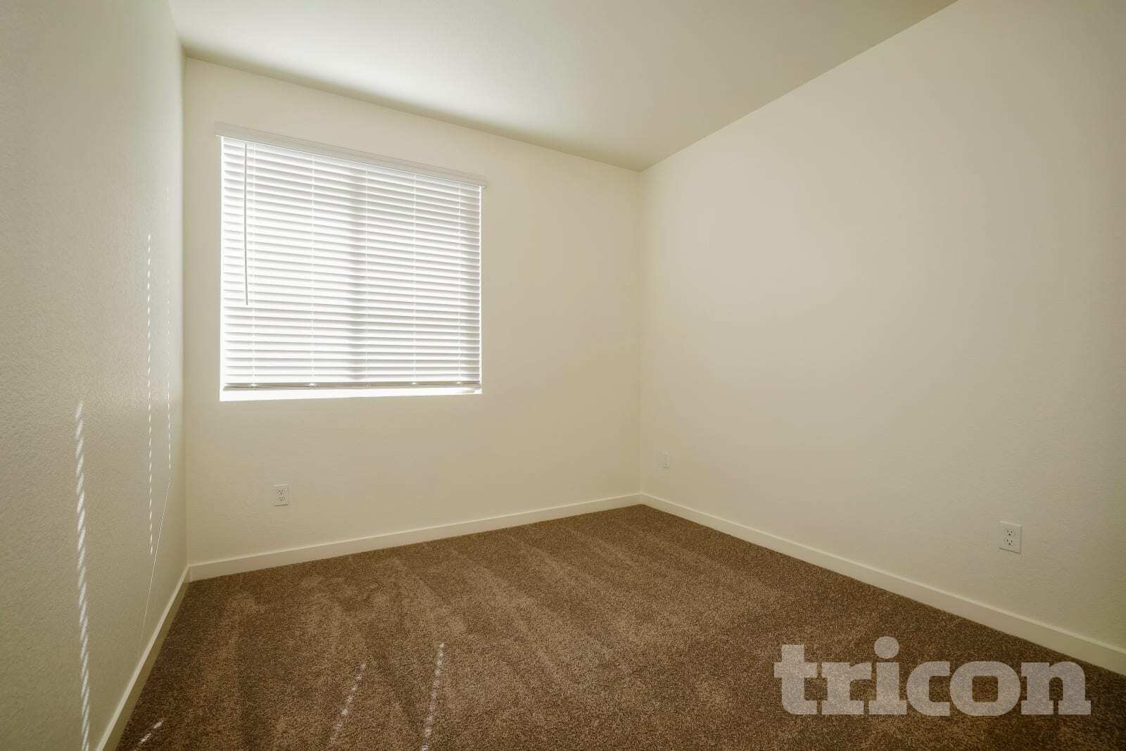 Building Photo - 2445 Wolf Willow Ct