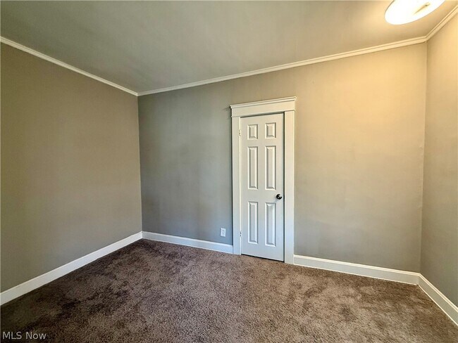 Building Photo - 1265 Marlowe Ave