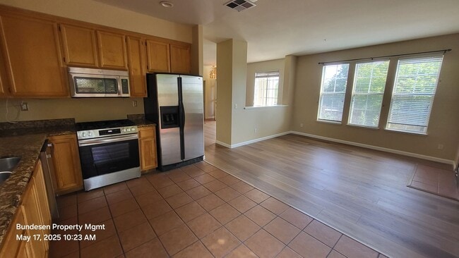Building Photo - 2012 Chetwood Dr