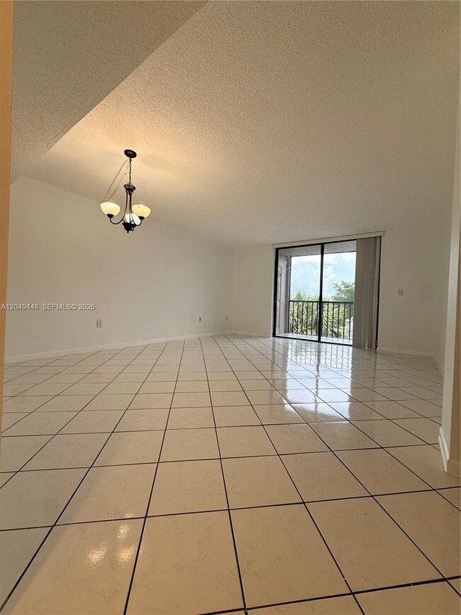 Building Photo - 8400 SW 133rd Avenue Rd