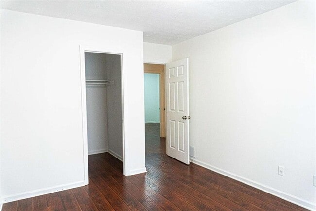 Building Photo - 5624 Stonington Trace Pkwy