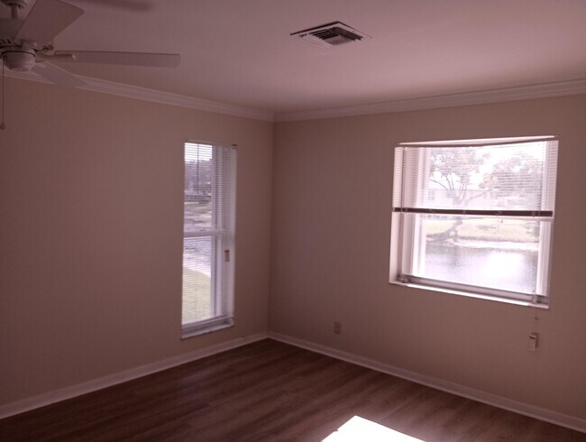 Building Photo - 1361 NW 19th Terrace