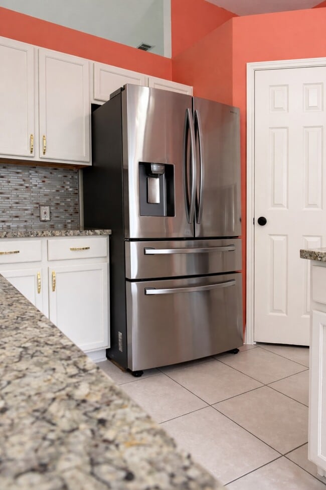 Building Photo - 3111 Birchleaf Dr