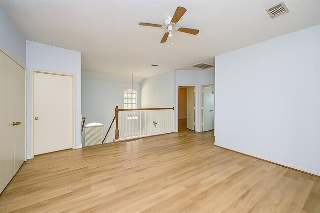 Building Photo - 20418 Linden Tree Dr
