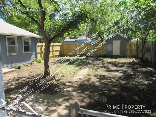 Building Photo - 421 S Eleventh St-