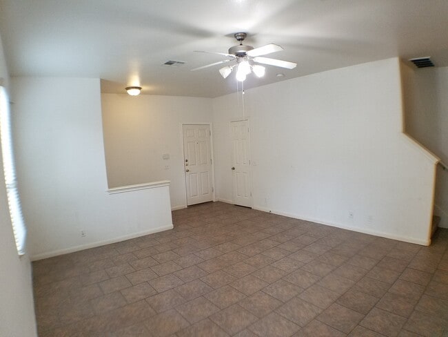 Building Photo - 2502ALLRED
