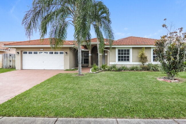 Building Photo - 16580 SW 145th Ct