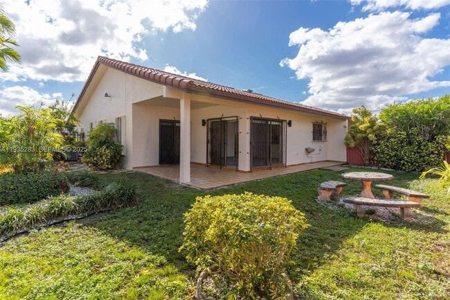 Building Photo - 13755 SW 23rd Terrace