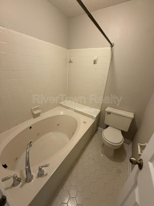 Building Photo - 1620 Beaver Trail Dr