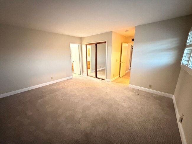 Building Photo - Beautiful 4 Bedroom 3 Bathroom La Palma House For Rent!