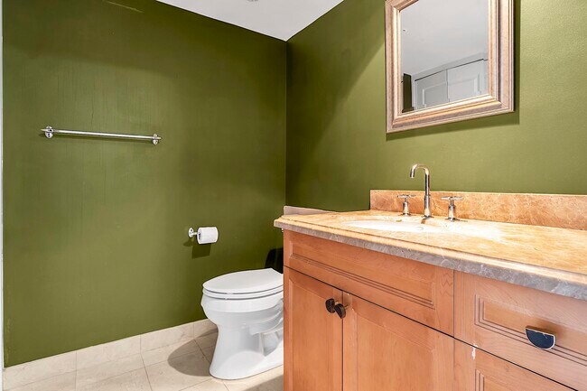 Building Photo - 2500 E Las Olas Blvd