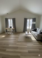 Building Photo - 381 S 6th St