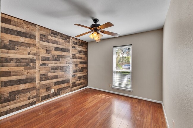 Building Photo - 8318 Amurwood Dr