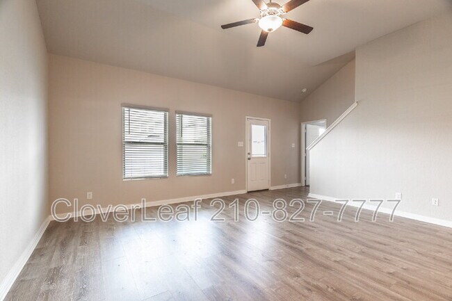 Building Photo - 940 Windflower