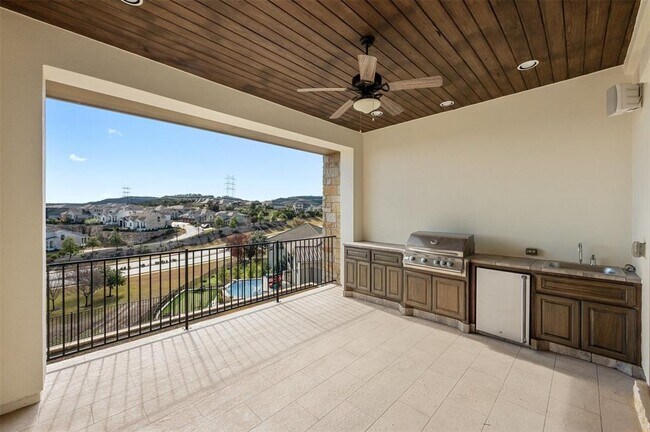 Building Photo - 203 Serene Hilltop Cir