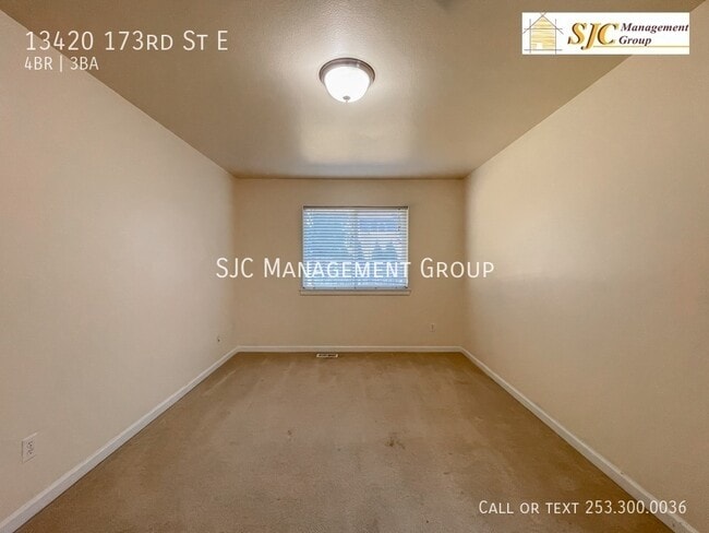 Building Photo - 13420 173rd St E