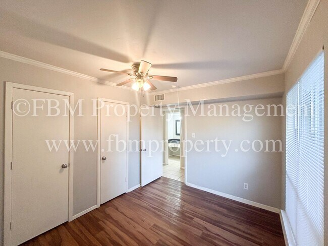 Building Photo - 407 N Preston St