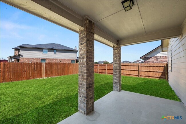 Building Photo - 6709 Mustang Creek Rd