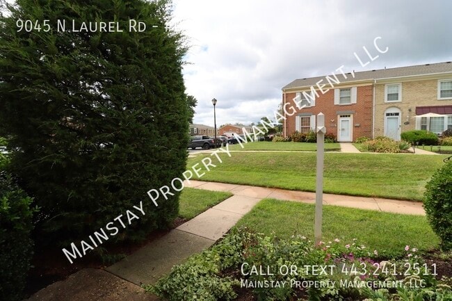 Building Photo - 9045 N Laurel Rd