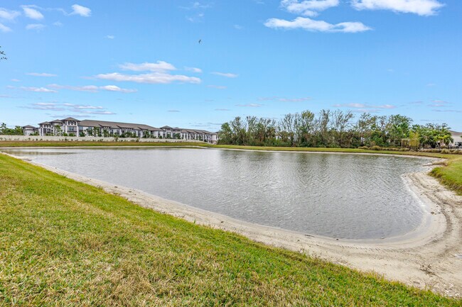 Conservation view - 6111 Fairmont Ln