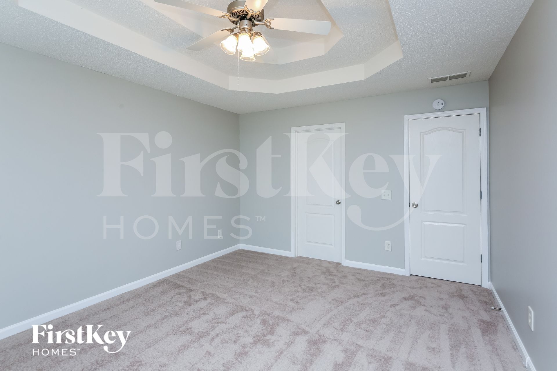 Building Photo - 833 Brandon Dr