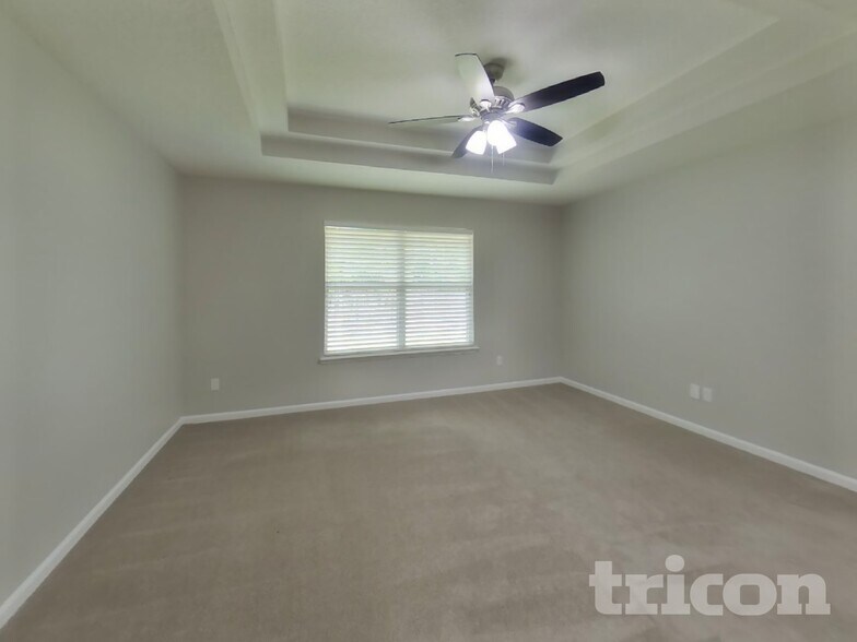 Building Photo - 86185 Fortune Dr