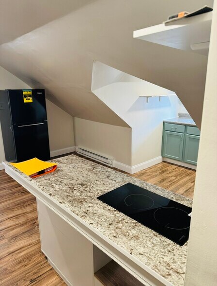 Available June 1, 2026 - 15 Monticello St