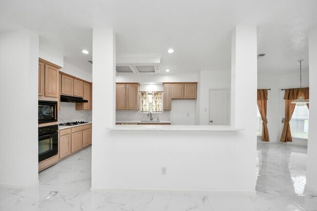 Building Photo - 3138 Waters View Dr