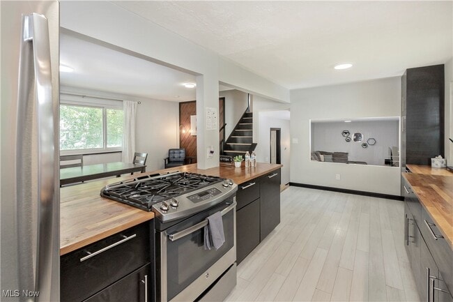 Building Photo - 1178 Mohegan Trl