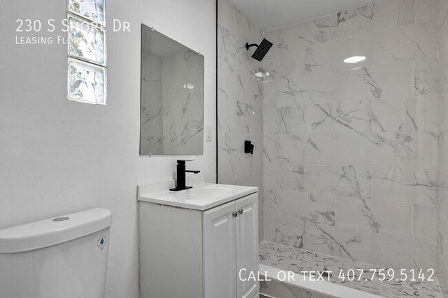 Building Photo - 230 S Shore Dr