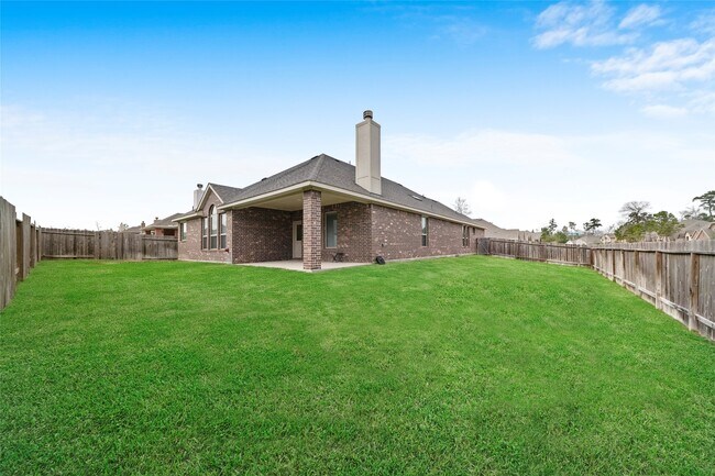 Building Photo - 1403 Holly Chase Dr