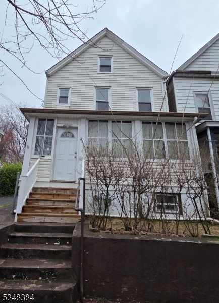 Building Photo - 289 Burgess Pl