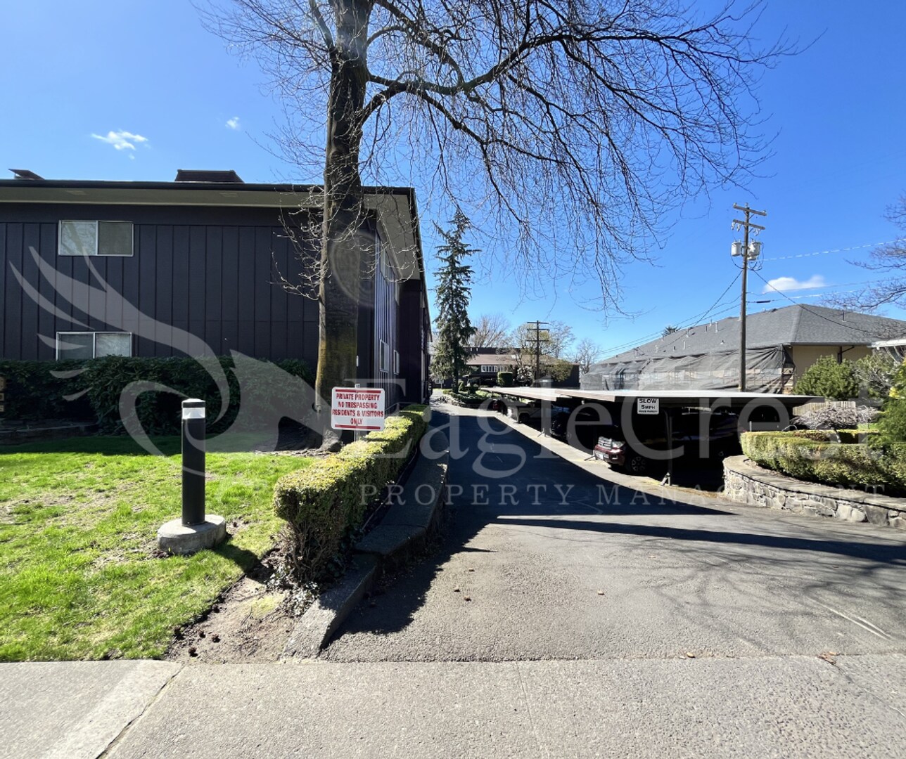 Building Photo - Convenient 2 Bedroom 2 Bathroom Condo Living "In The Trees" with On-Site Amenities