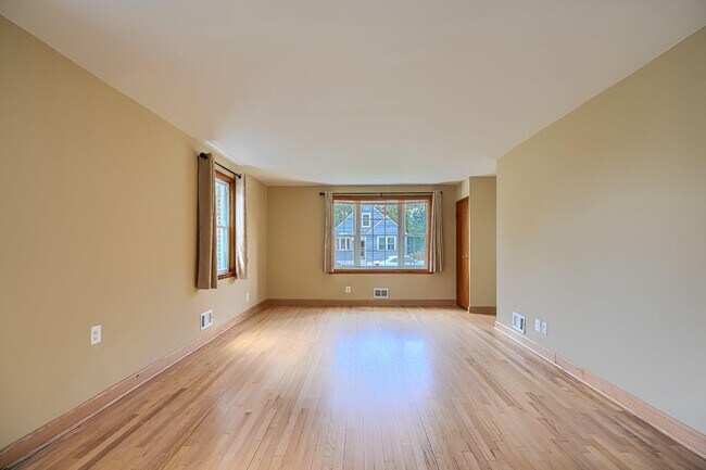 Building Photo - 4118 Slater Ave
