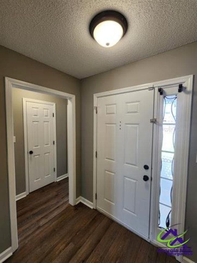 Building Photo - 123 Cedarland Dr