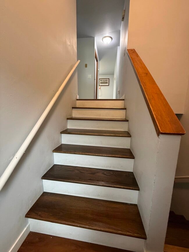 Building Photo - 2939 Traceway Dr