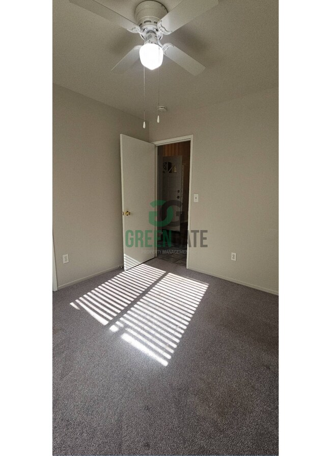 Building Photo - Now Available! Spacious 3 Bedroom, 2 Bathroom Home.