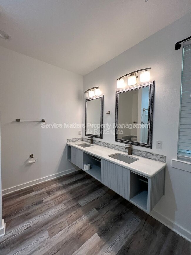 Building Photo - 6150 Franklin St