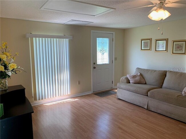 Building Photo - 18306 FL-44
