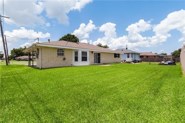 Building Photo - 502 Giacomo St