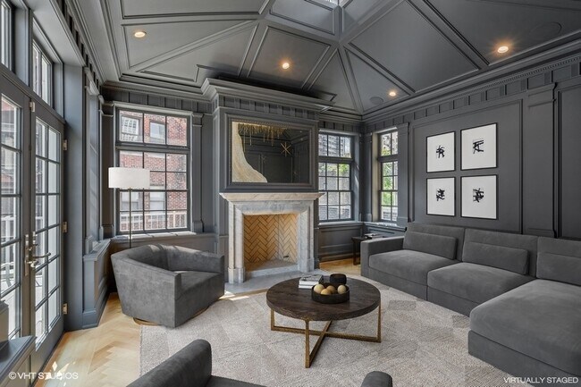 Building Photo - 2700 N Lakeview Ave