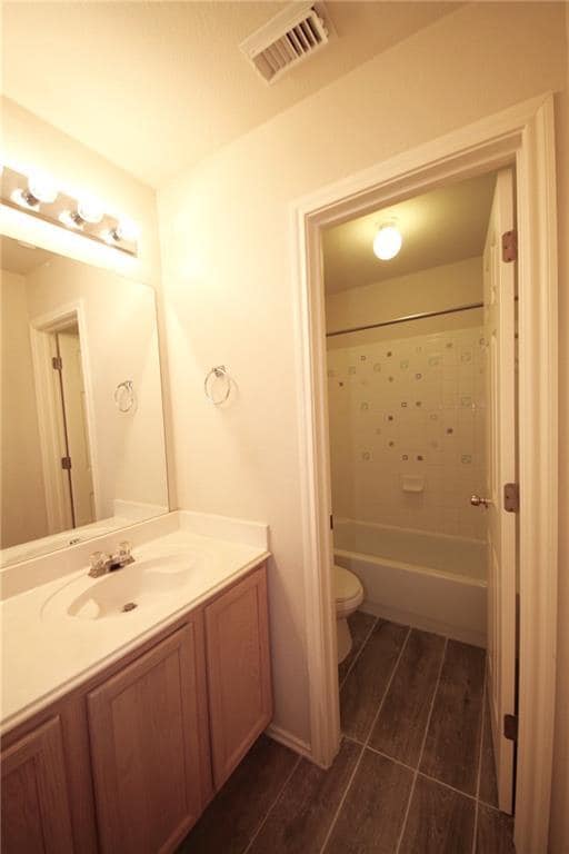 Building Photo - 15843 Garrison Cir