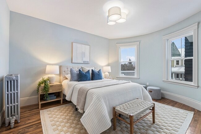 Building Photo - 41 Westmoreland St