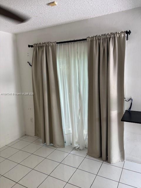 Building Photo - 9329 SW 154th Ct