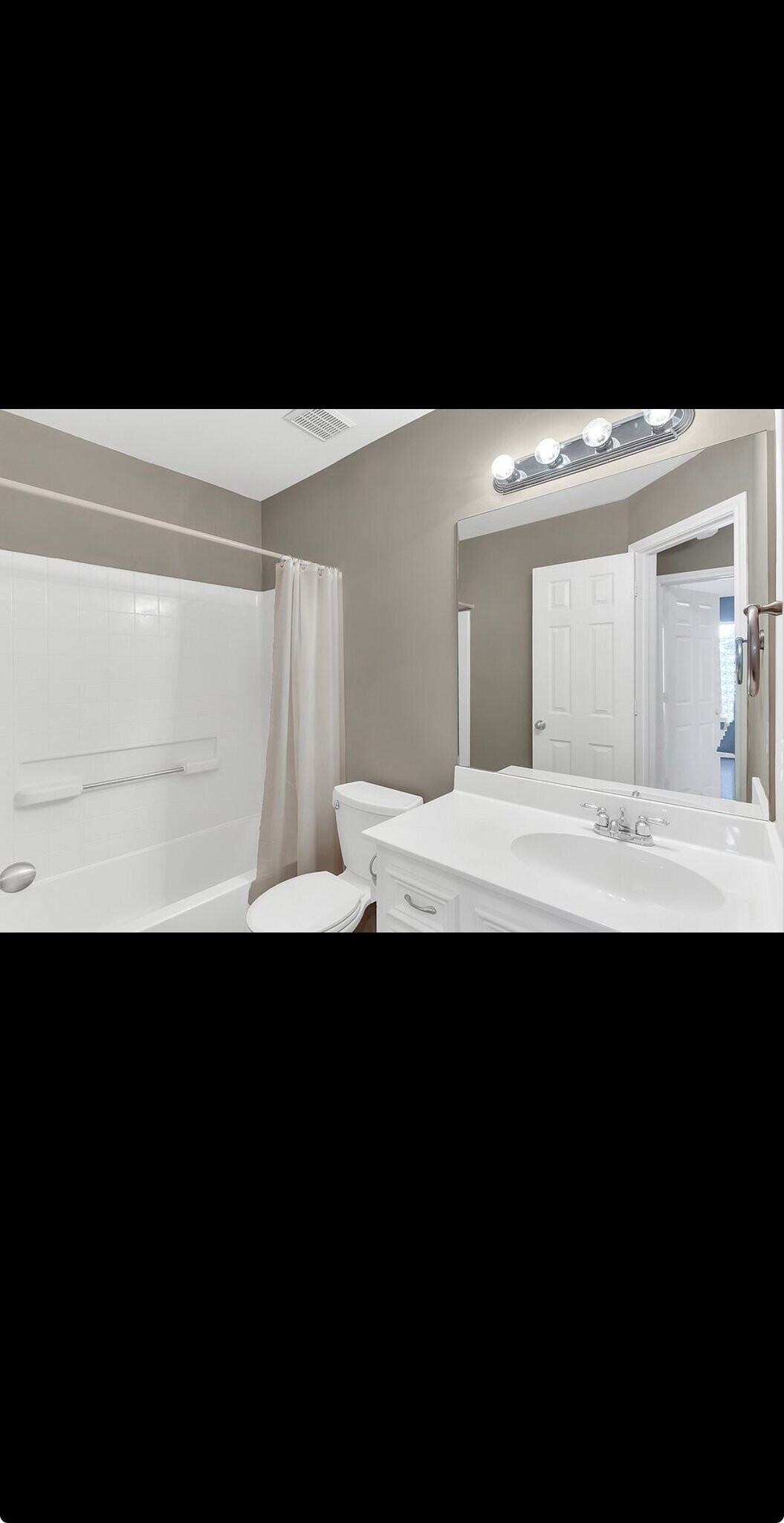 Building Photo - 163 Binnacle Ct