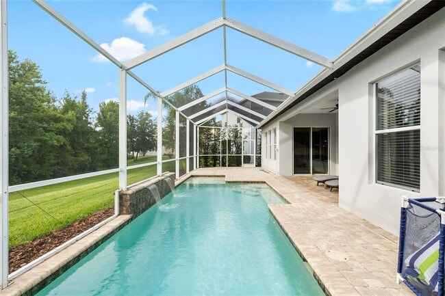 Building Photo - 4123 Windcrest Dr
