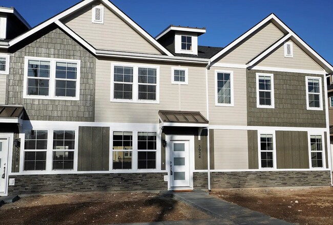 Building Photo - 5928 S Jessenia Ln